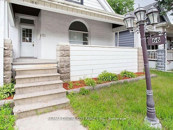 2nd image of 66 Adelaide St S