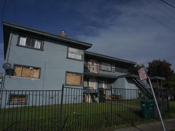 2805 106th Ave, Oakland, CA 94605