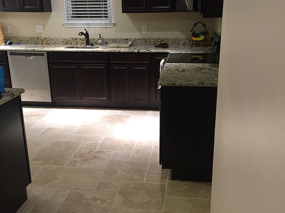 4th image of 1202 Janice Dr