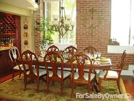 Formal Dining