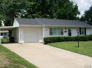 7425 General Sherman Ln, Saint Louis, MO