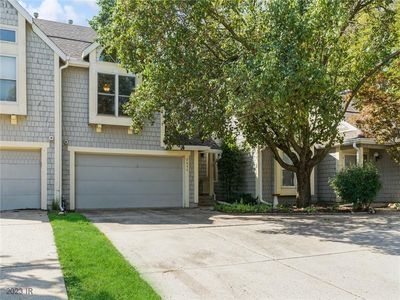 2654 82nd St, Urbandale, IA, 50322