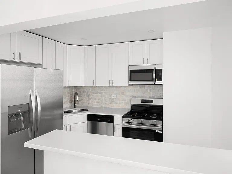 1255 5th Ave #3J — Photo 4