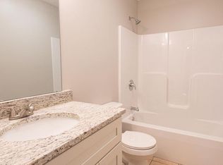 53 Union St, Westfield, MA 01085