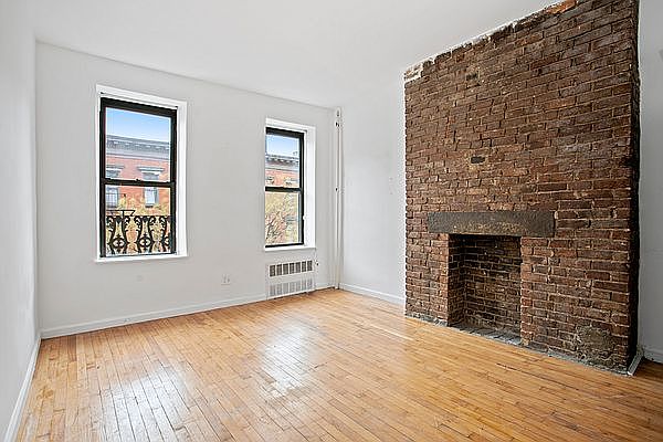 1st image of 303 E 5th St APT E2
