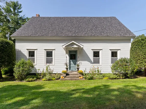 261 Center Street, Nobleboro, ME 04555