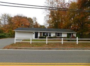 669 E Ashland St, Brockton, MA 02302