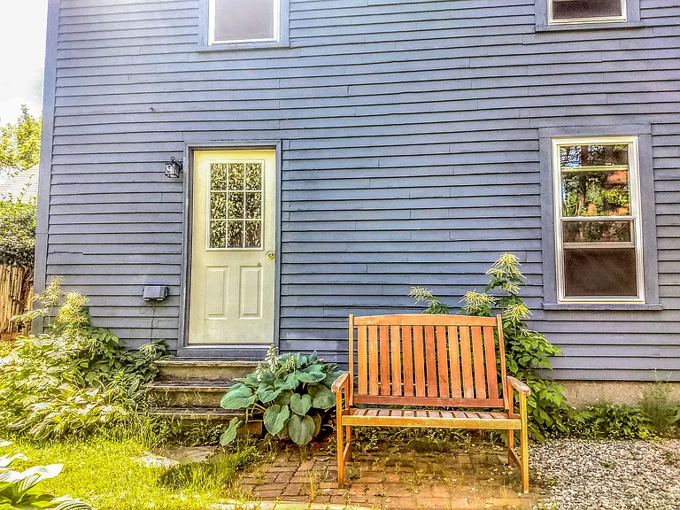 31 Foye Rd #B — Photo 8