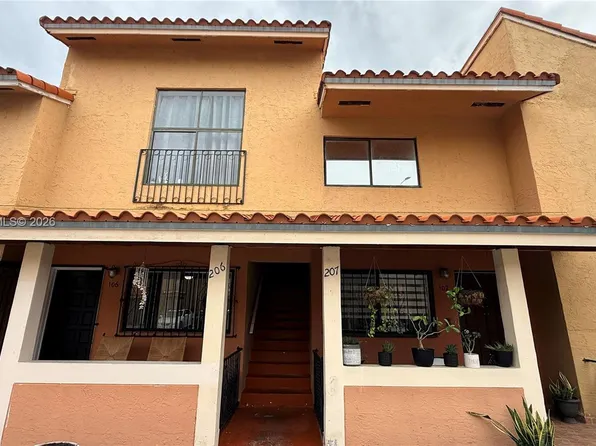 2740 W 62nd St APT 207, Hialeah, FL 33016