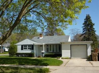 101 Cumberland Ln, Madison, WI 53714