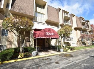 5200 West Blvd APT 303, Youngstown, OH 44512