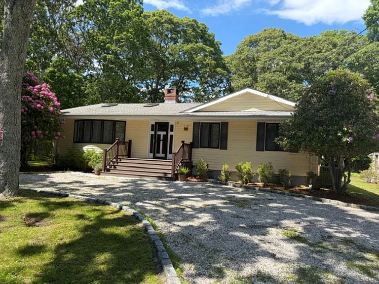 6 Crab Creek Rd — Photo 2