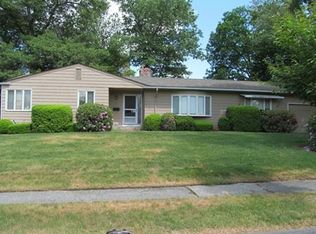 74 Lynnwood Ln, Worcester, MA 01609