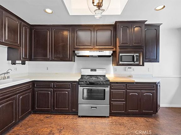 4th image of 25427 Belle Porte Ave