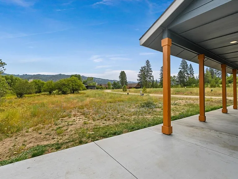 70 Wapiti Ct — Photo 9