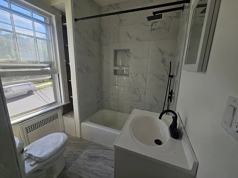 191 Highland St #2 — Photo 5