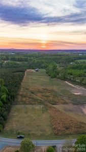 1075 Ring Tail Rd, Claremont, NC, 28610
