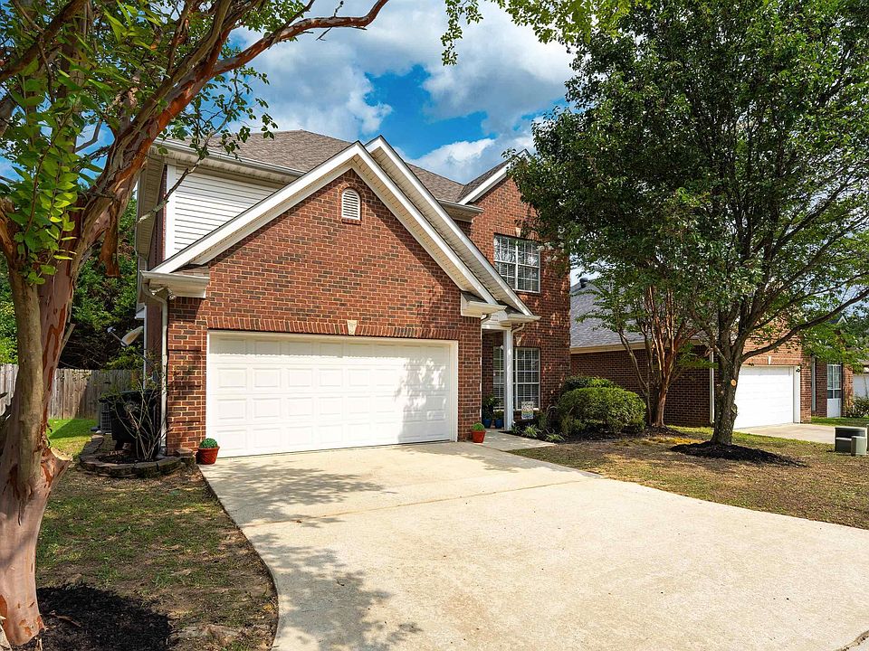1st image of 1138 Castlemaine Dr