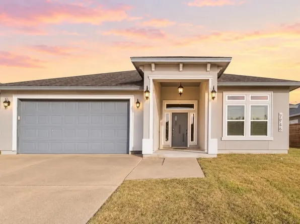 7954 Snake River Dr, Corpus Christi, TX 78414