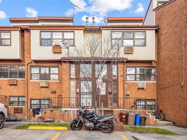 120-17 Cove Court #91B, College Point, NY 11356