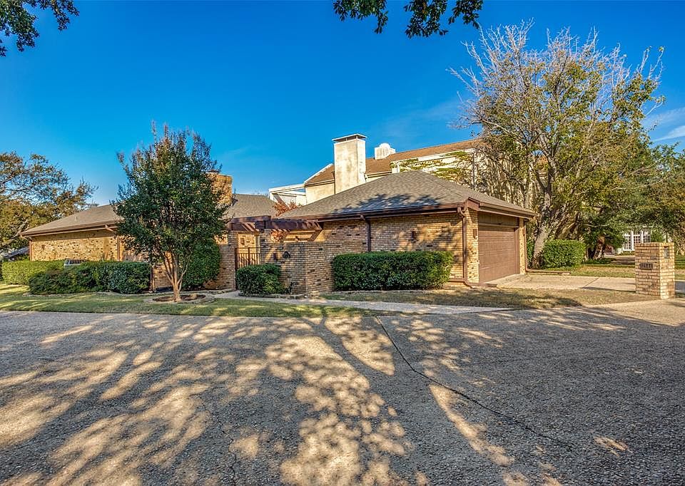1st image of 2144 Highland Park Cir W