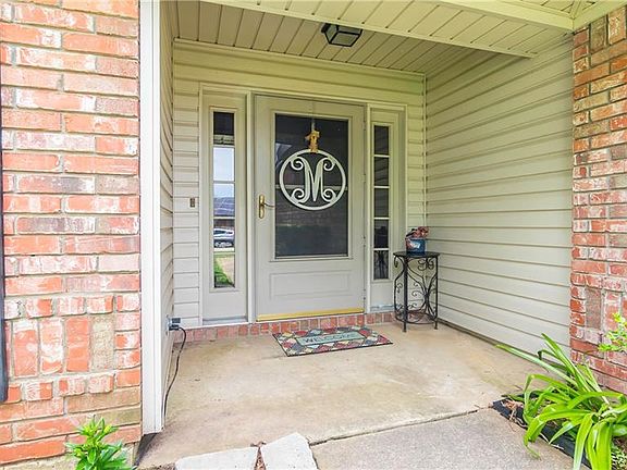 4th image of 1516 Winchester Dr