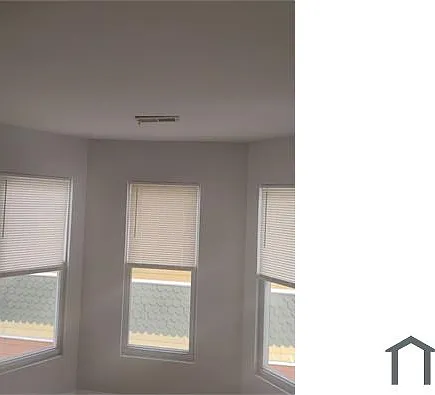 5804 W Erie St #2 — Photo 19