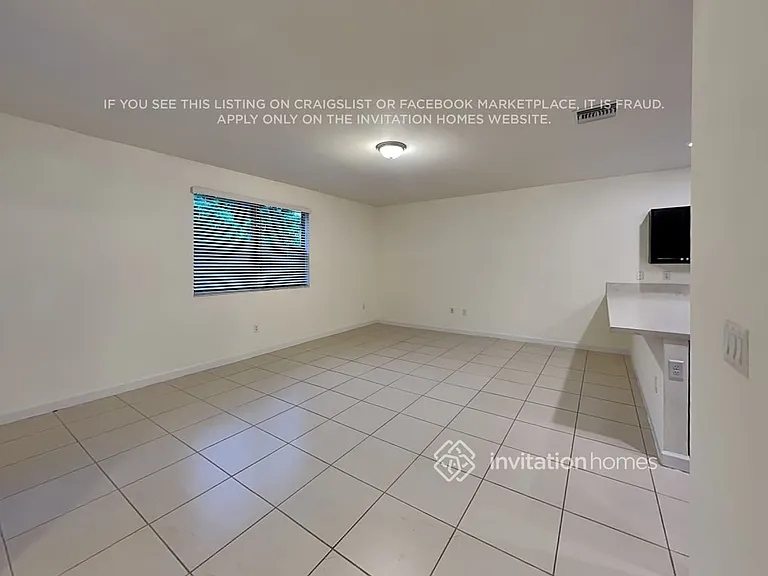 121 SE 35th Ave — Photo 6