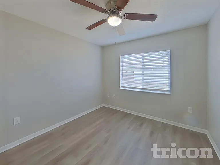 1212 Alpine Lake Dr — Photo 9