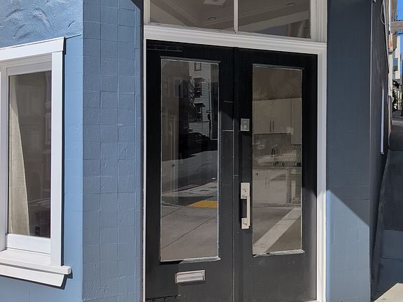 3rd image of 444 Union St #444