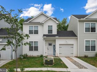 31 Parkview Dr, Carlisle, PA 17013