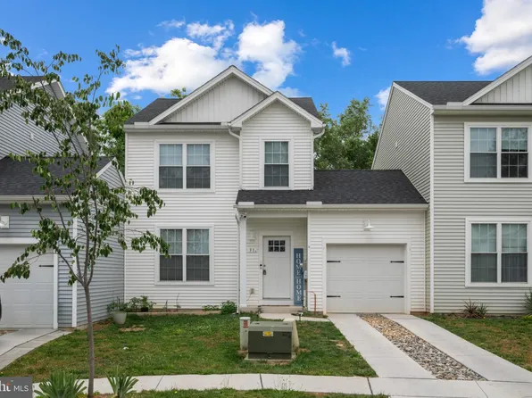 31 Parkview Dr, Carlisle, PA 17013