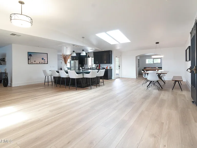 4451 E Earll Dr — Photo 13
