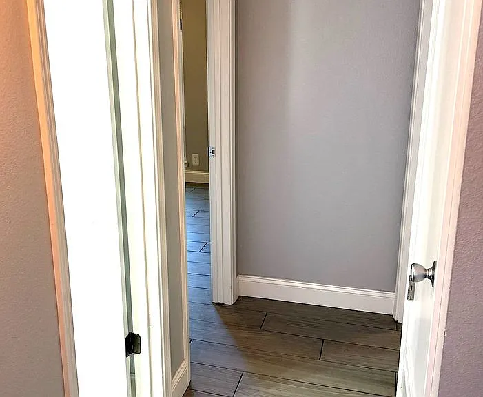 6028 Downey St NE — Photo 20