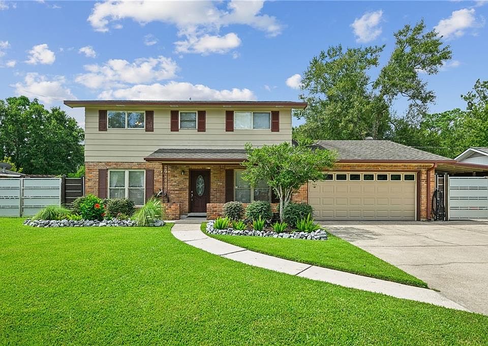 1st image of 469 Hickory Dr