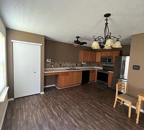 3rd image of 9218 Blue Pine Dr