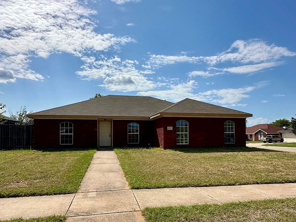 1st image of 4201 Lonesome Dove Dr