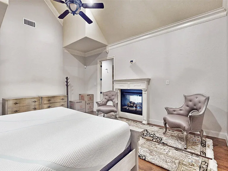 1641 Hidden Bluff Ct — Photo 20