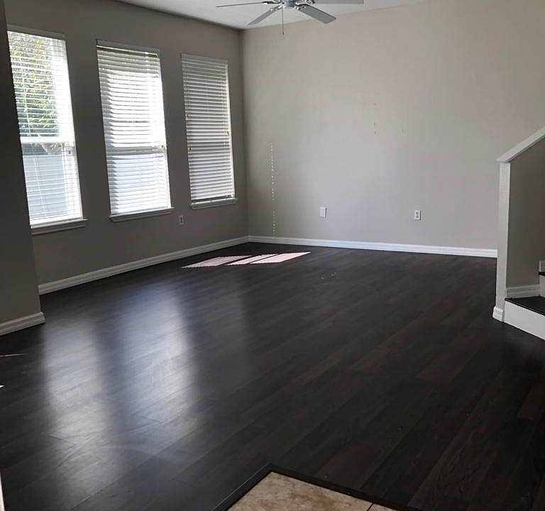 1st image of 1981 Estancia Cir
