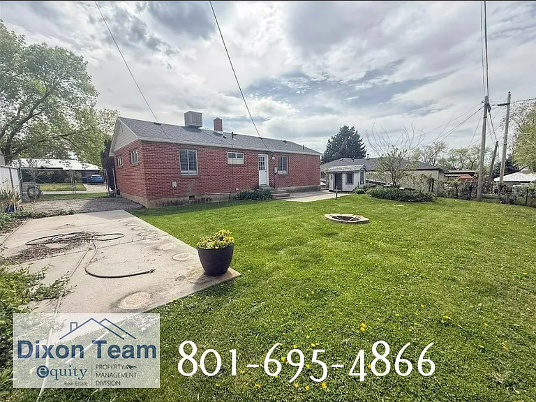 1022 Southwell St — Photo 14
