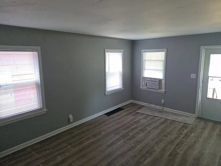 3550 Wersell Ave — Photo 3