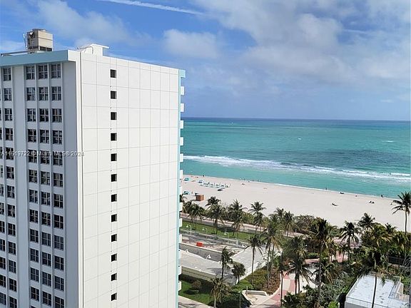 4th image of 2655 Collins Ave APT 1603