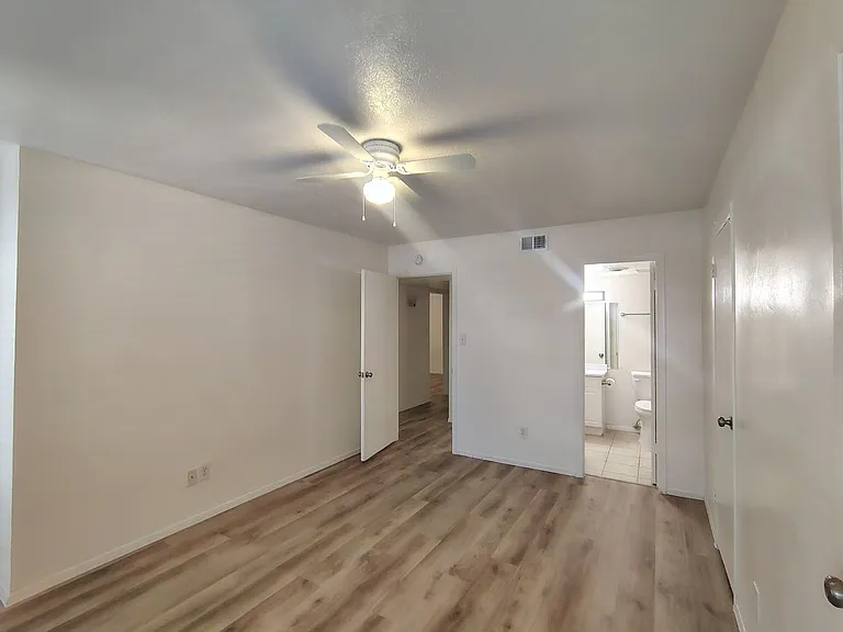 1620 N Wilmot Rd #S336 — Photo 12