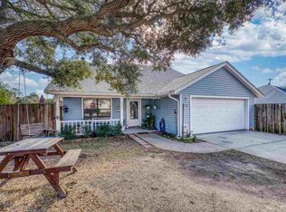 486 Managua Way, Mary Esther, FL 32569