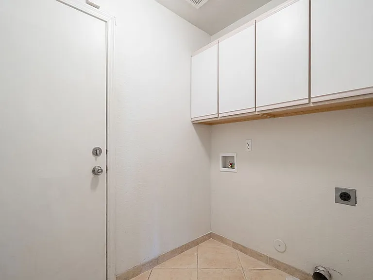 13628 W Fargo Dr — Photo 15