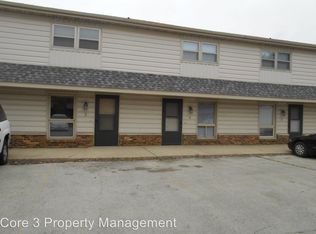 2102 E Empire St APT 03, Bloomington, IL 61704