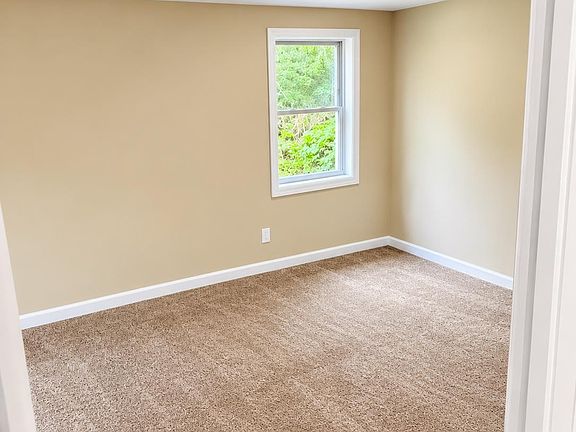 3rd image of 182 Frowein Road