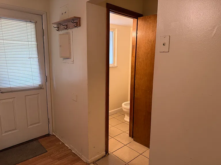 4081 Airport Rd #4081 — Photo 2