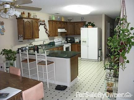 5th image of 34154 Edgar Kennedy Rd