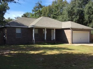 2707 Larkin St, Pensacola, FL 32514